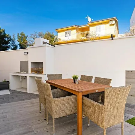 Aquarelle No 2 And 4 公寓 普利莫顿