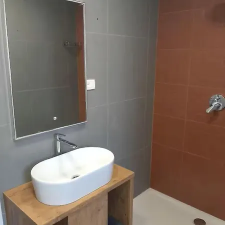 Aquarelle No 2 And 4 公寓