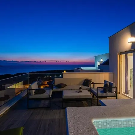 Aquarelle No 2 And 4