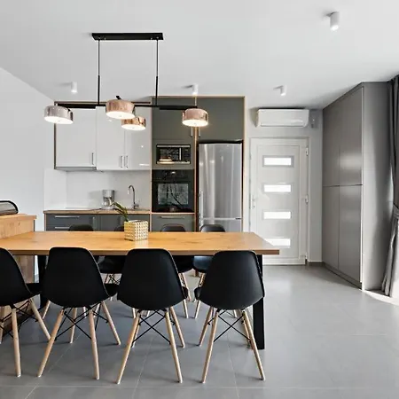 Apartamento Aquarelle No 2&4 Primošten