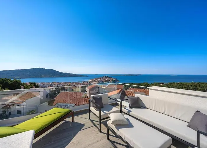 アパート Aquarelle No 2 And 4 *