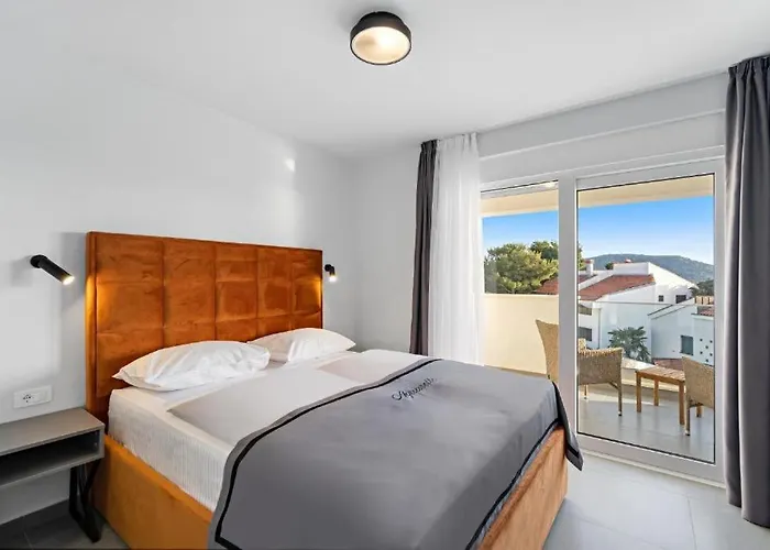 Aquarelle No 2 And 4 * プリモシュテン