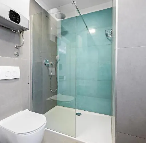 Aquarelle No 2 And 4