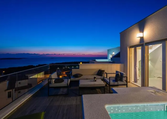 Aquarelle No 2 And 4